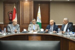 محافظ الجيزة يوجه بسرعة إنجاز مشروع مستشفى بولاق الدكرور الجديد