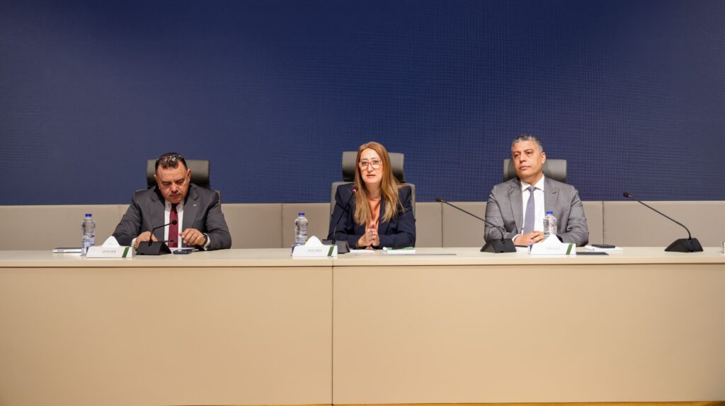 زيادة البدل والمكافآت.. رئيس البريد: نعمل على تعظيم الإيرادات وتحديث الخدمات