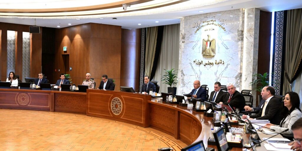 مجلس الوزراء: توريد 1.4 مليون طن قمح حتى الآن.. وصرف المليارات الثلاثة لمزارعي القطن