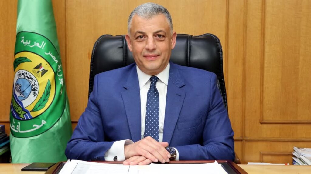 محافظ الإسماعيلية يعلن عن توريد 17 ألفا و327 طنا من القمح المحلي